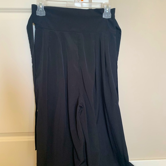 SHEIN maxi pants - Picture 1 of 2
